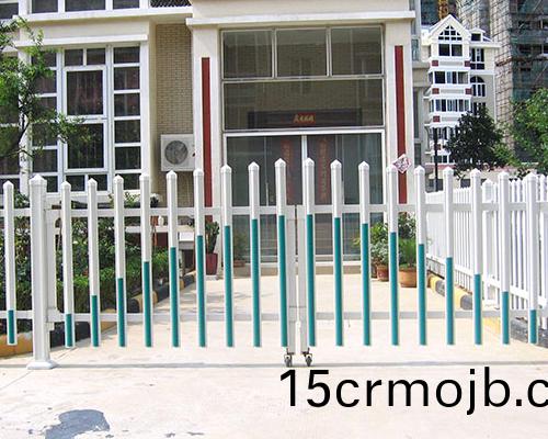 小(xiao)區護(hu)欄(lan)網